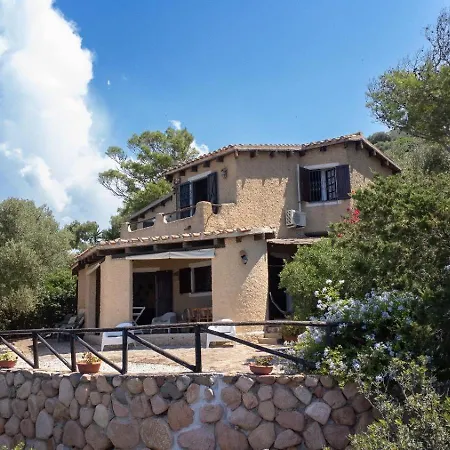 Miramare House Sardinia 别墅 托雷德尔斯泰尔